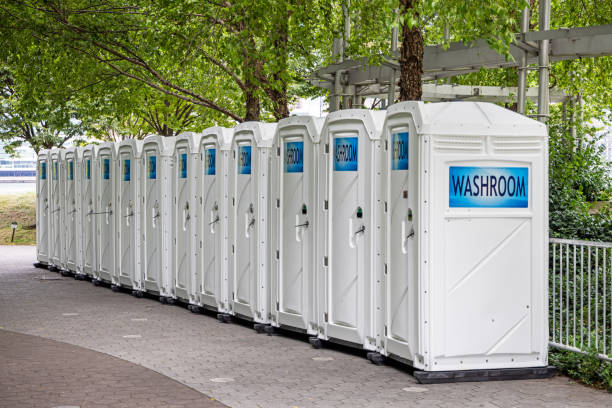 Best Porta potty rental near me  in Ballville, OH